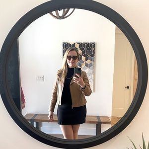 Meet your Posher, Sonya